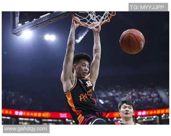 南京篮球队在冠军赛中的精彩表现与实力分析