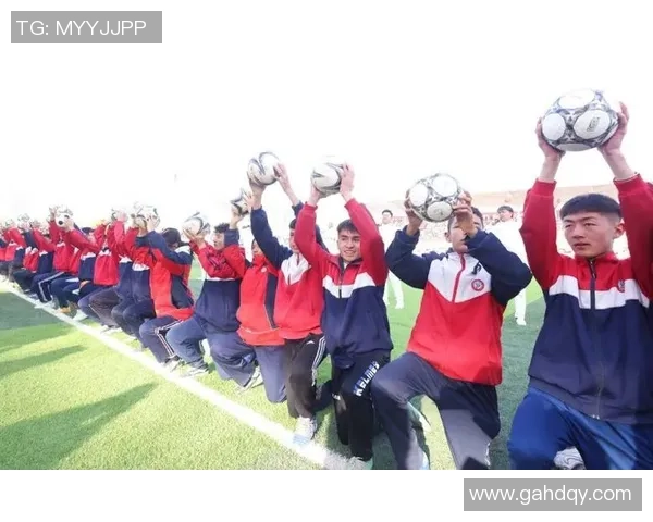 新疆足球明星风采展示与成就回顾的精彩瞬间合集